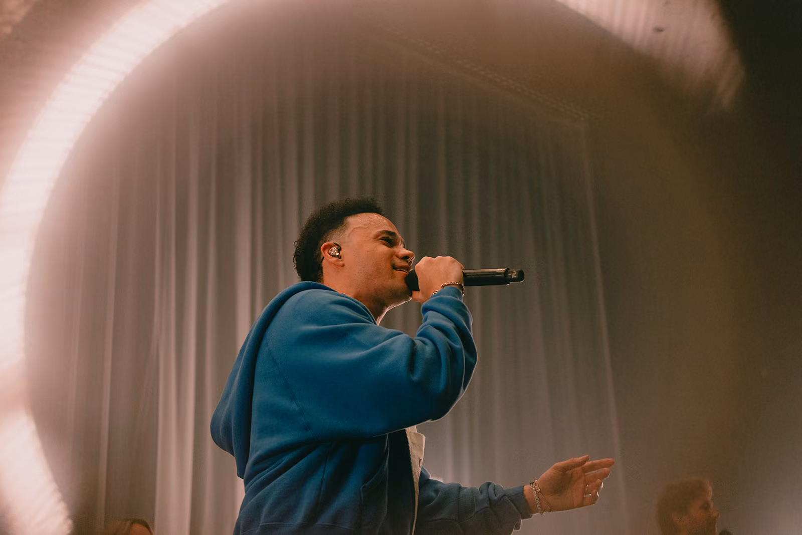 Here Comes the Church — Live — Tauren Wells — Live Photos